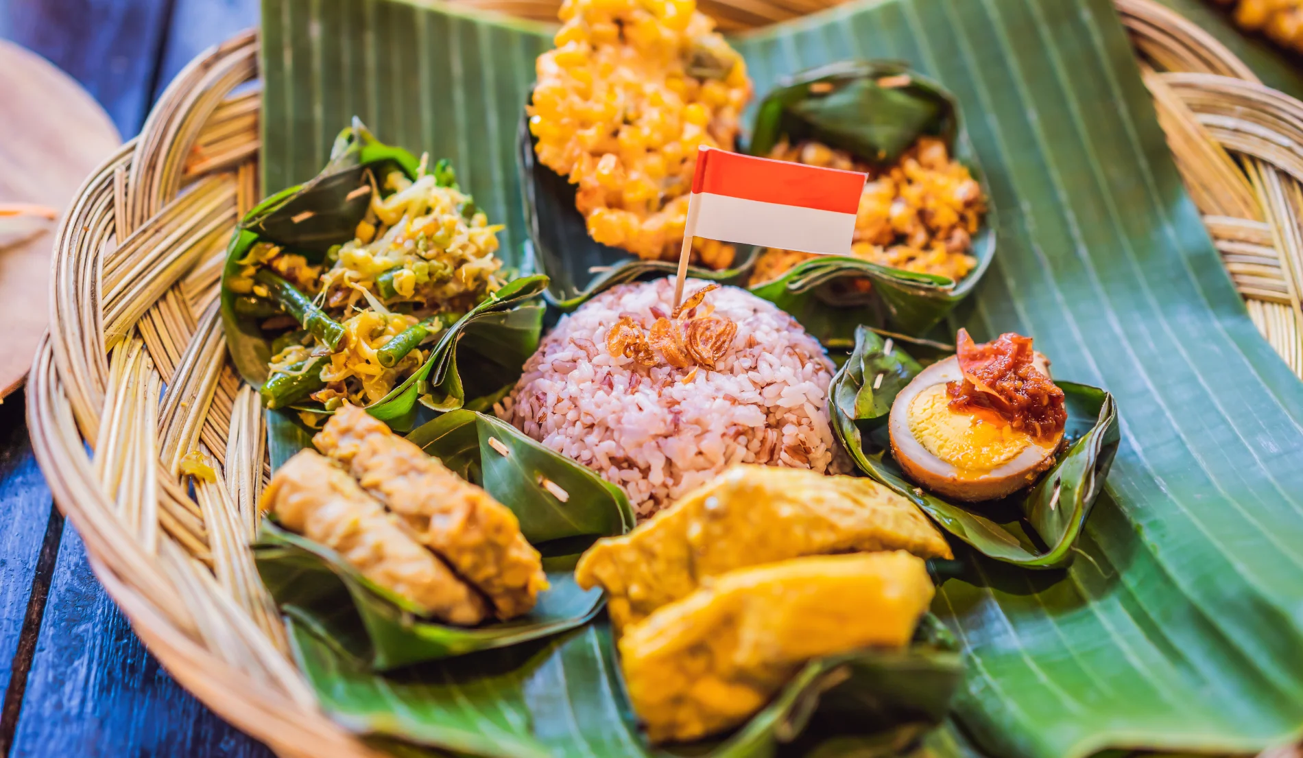 15 Destinasi Wisata Kuliner Nusantara yang Wajib Dicoba Sepanjang Masa