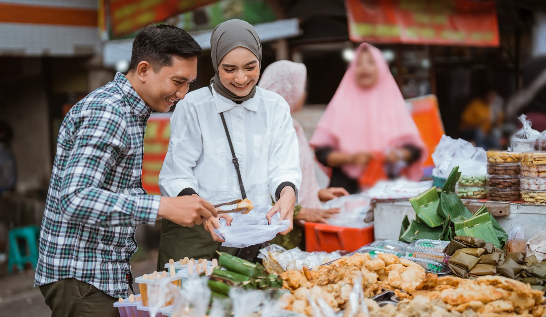 Wisata Kuliner Halal di Indonesia: Rekomendasi, Sertifikasi, dan Tips Aman